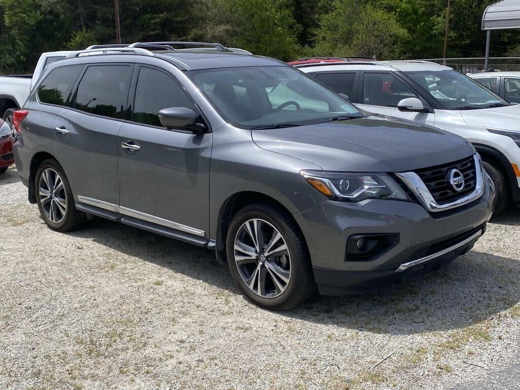 2020 NISSAN Pathfinder