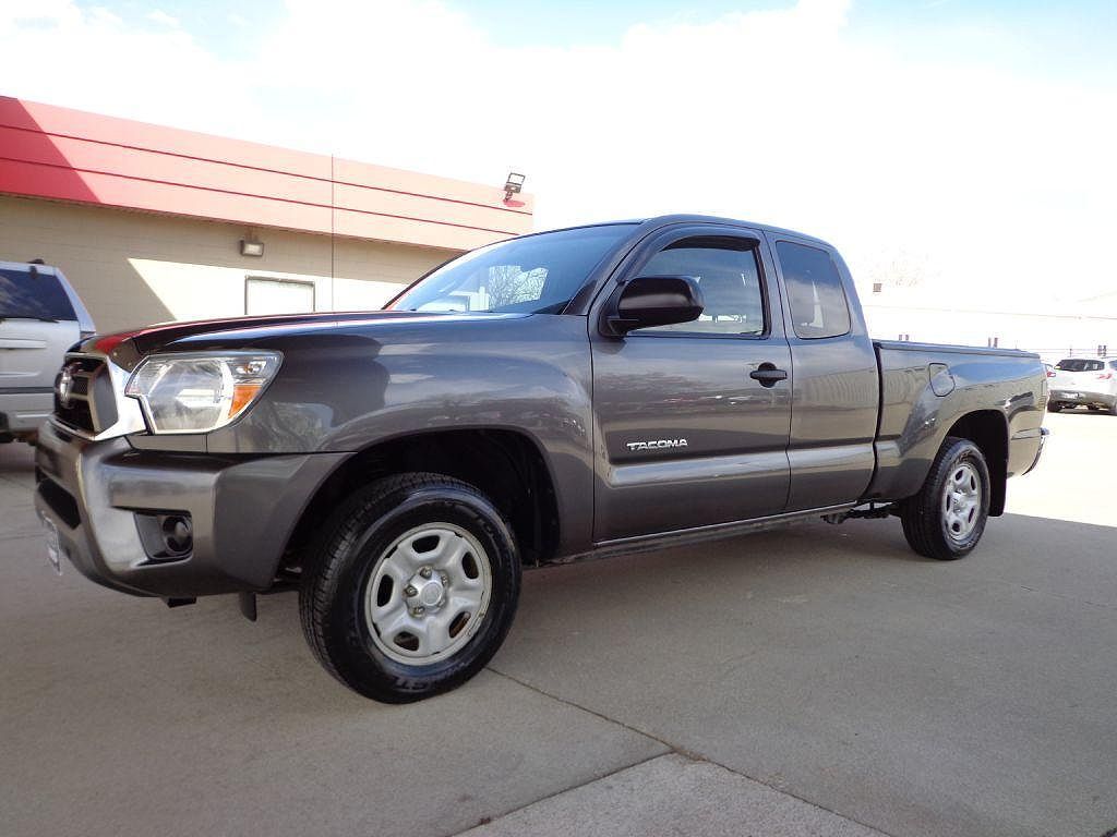 2015 TOYOTA Tacoma