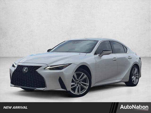 2021 LEXUS IS