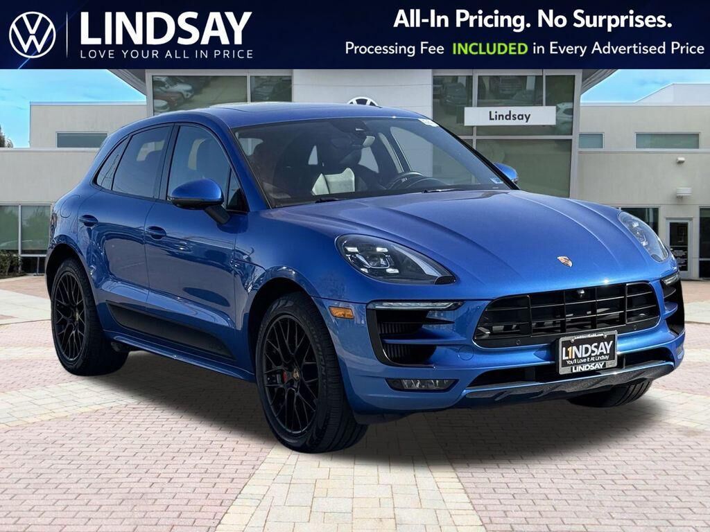 2018 PORSCHE Macan
