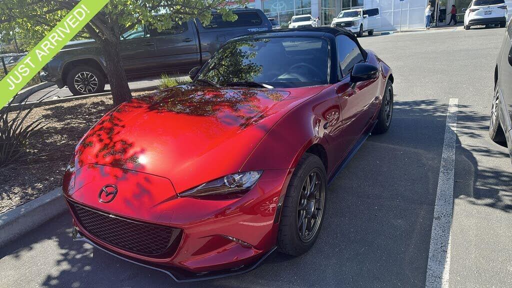 2022 MAZDA MX-5
