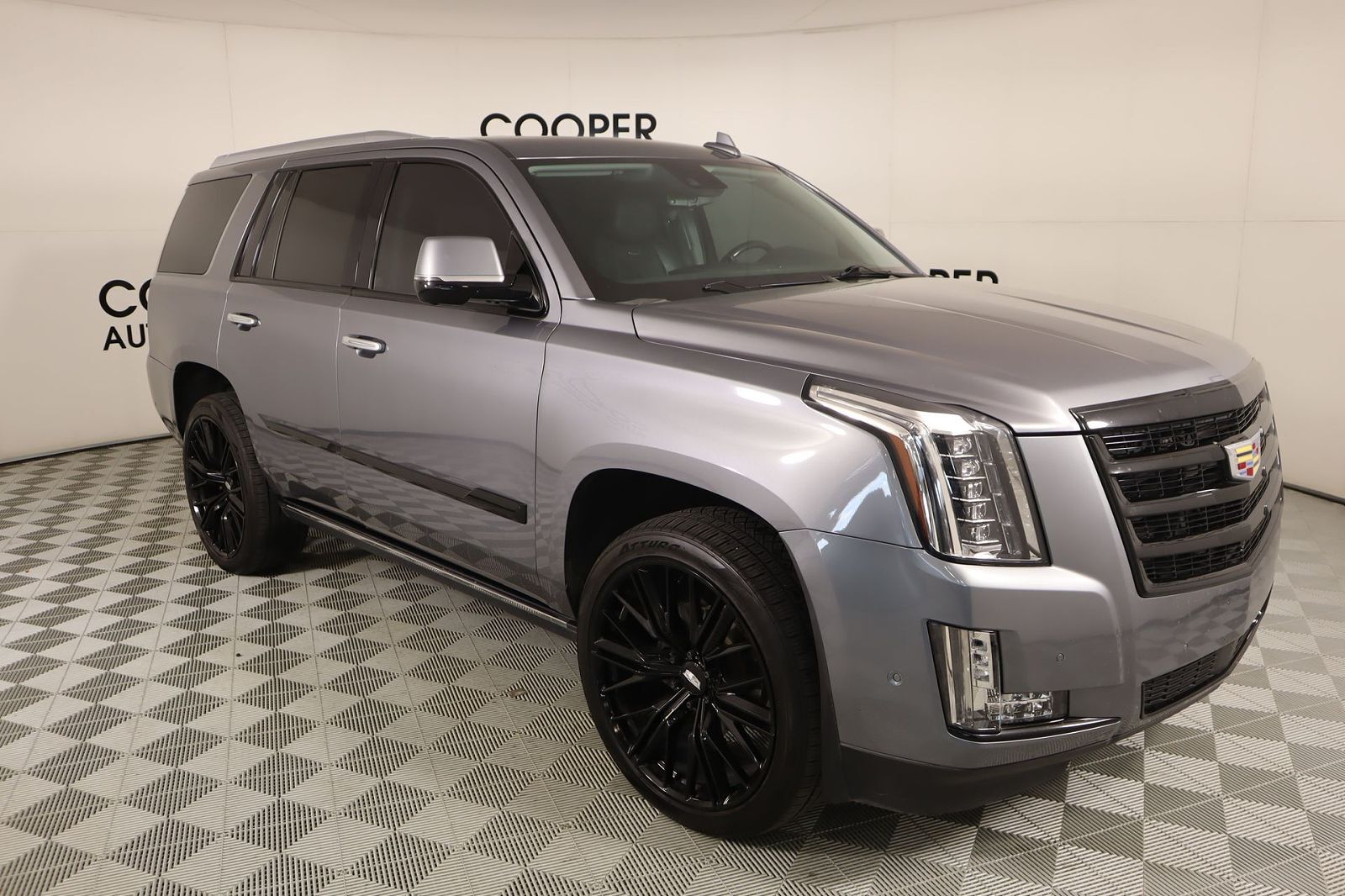 2020 CADILLAC Escalade