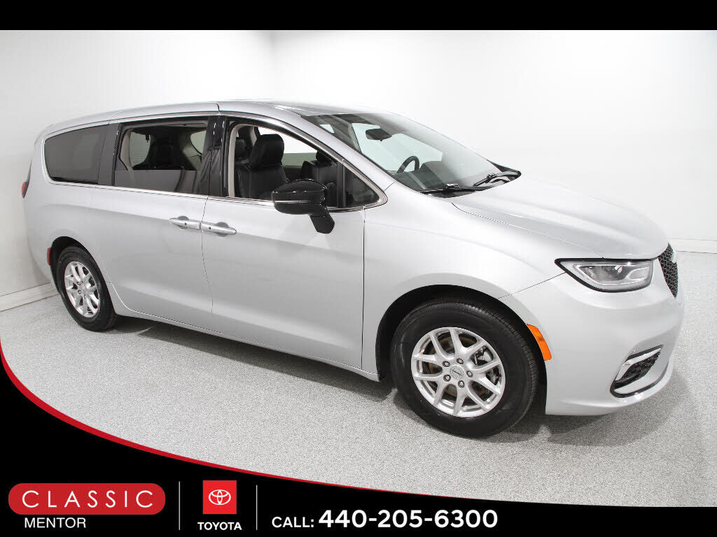 2024 CHRYSLER Pacifica