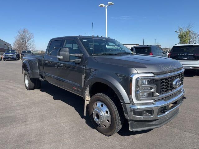2024 FORD F-450