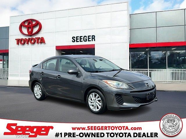 2012 MAZDA Mazda3
