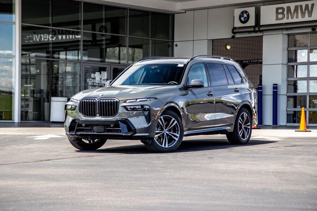 2026 BMW X7