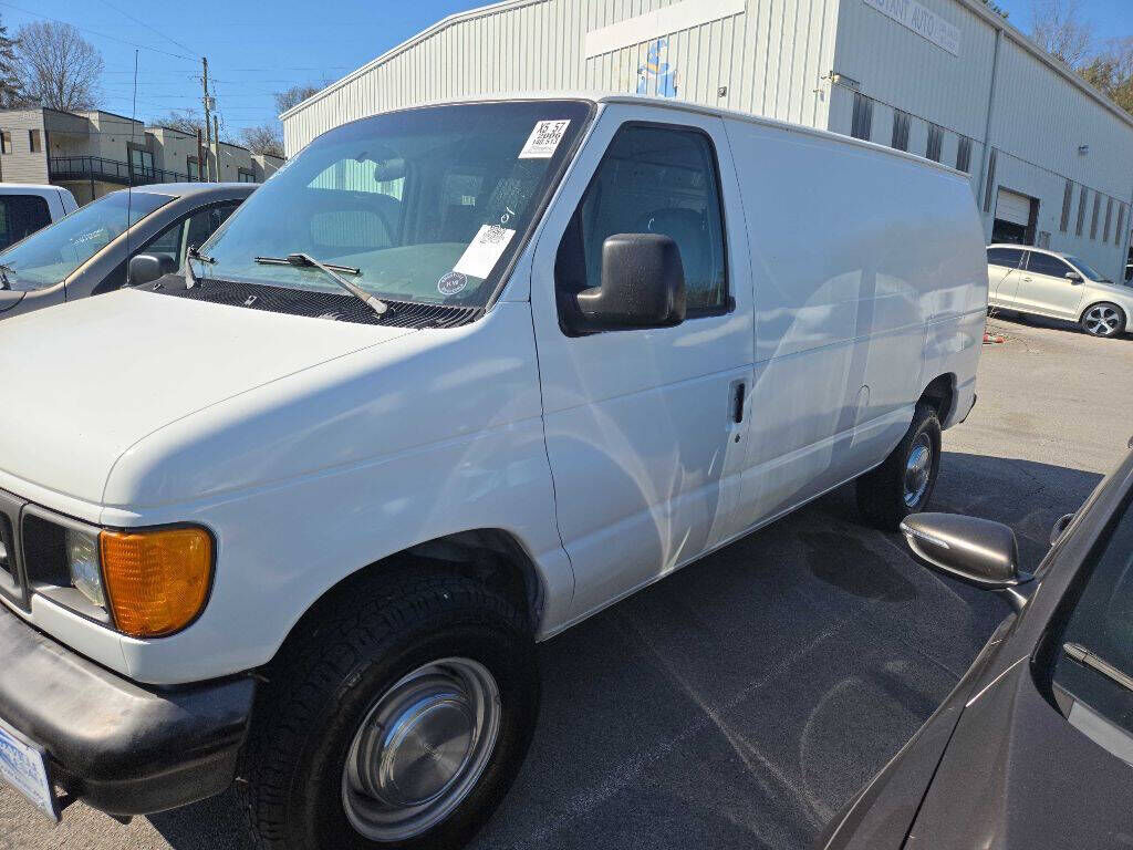 2006 FORD E-250
