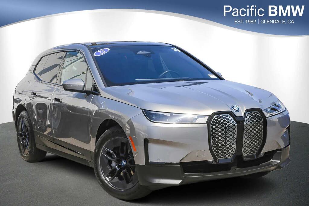 2023 BMW ix