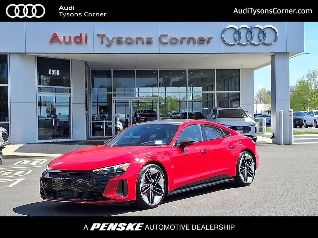 2022 AUDI e-tron