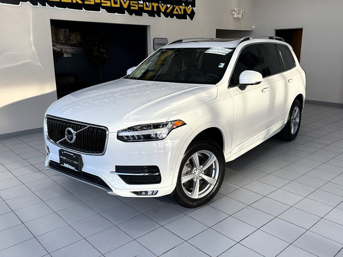 2018 VOLVO XC90
