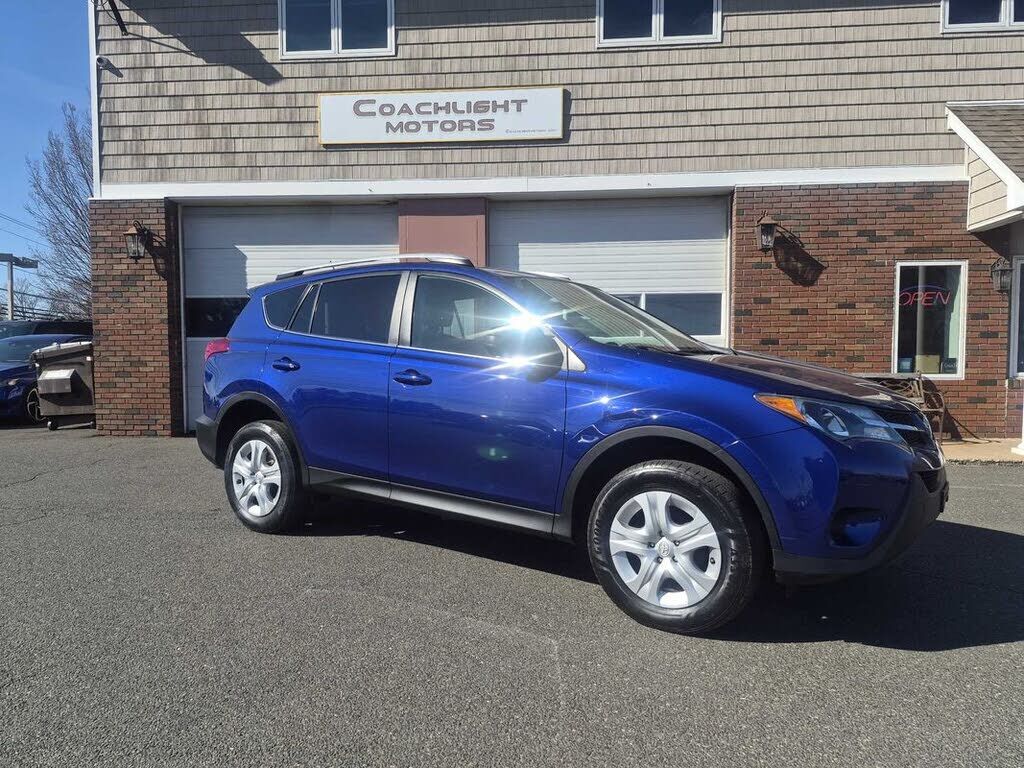 2015 TOYOTA RAV4