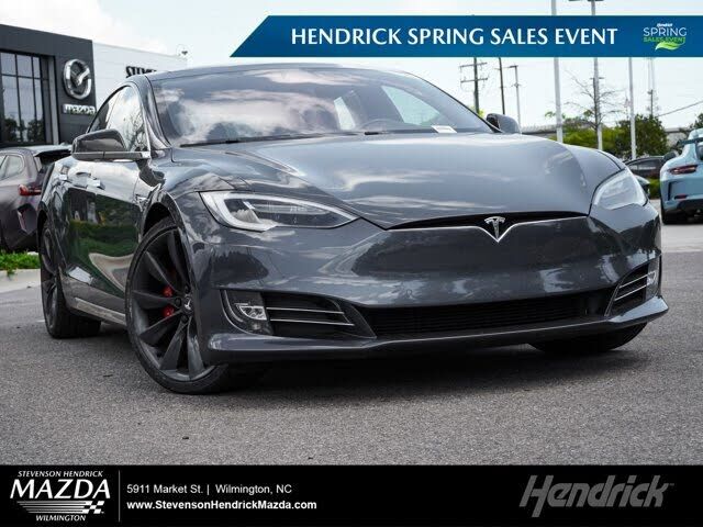 2016 TESLA Model S
