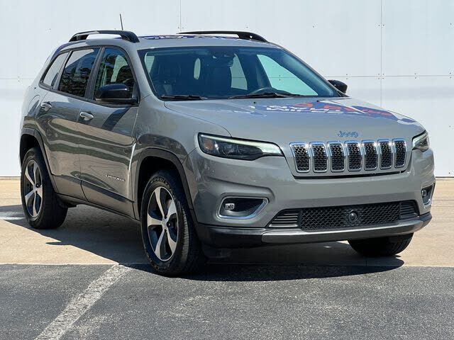 2022 JEEP Cherokee