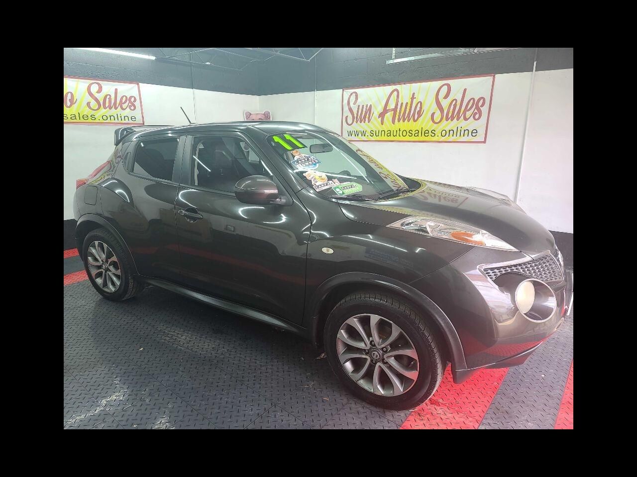 2011 NISSAN Juke