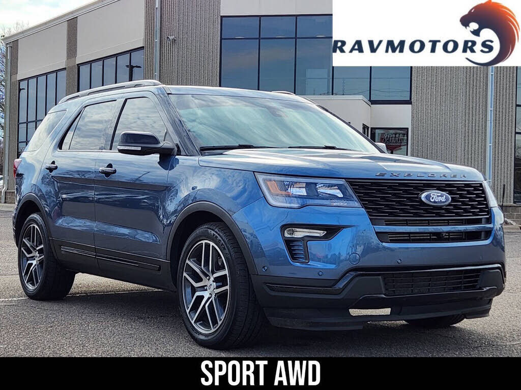 2018 FORD Explorer