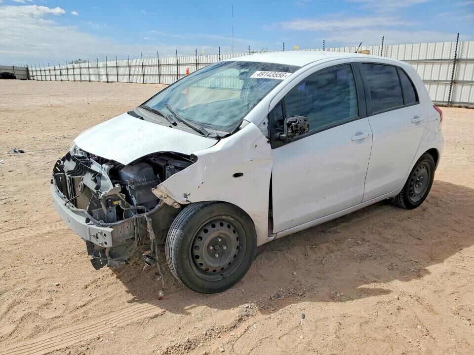 2010 TOYOTA Yaris