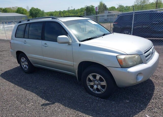 2005 TOYOTA Highlander