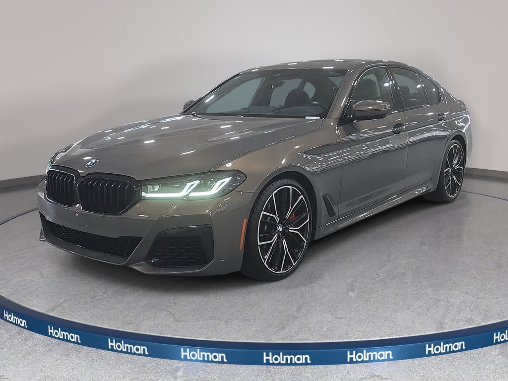 2023 BMW M5