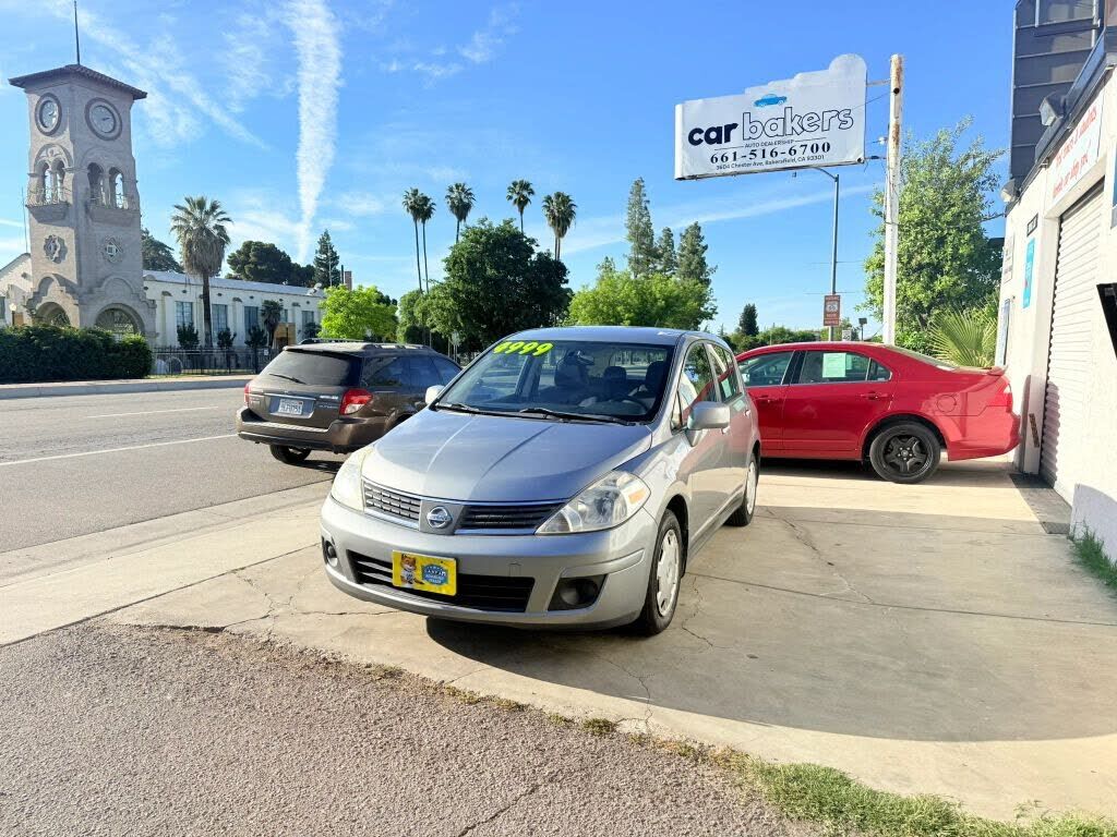 2008 NISSAN Versa