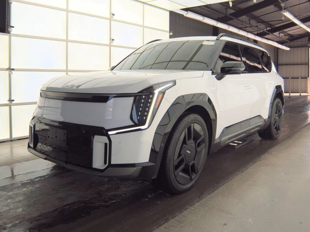 2025 KIA EV9