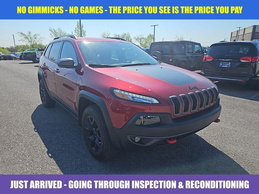 2017 JEEP Cherokee