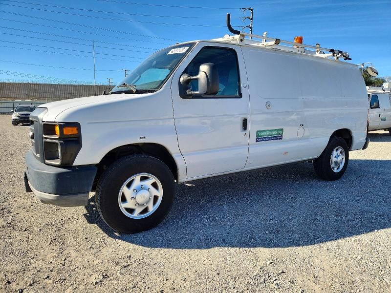 2011 FORD E-250