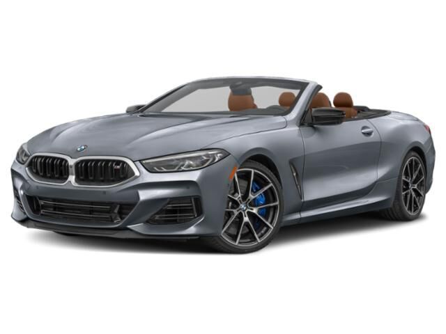 2023 BMW M8
