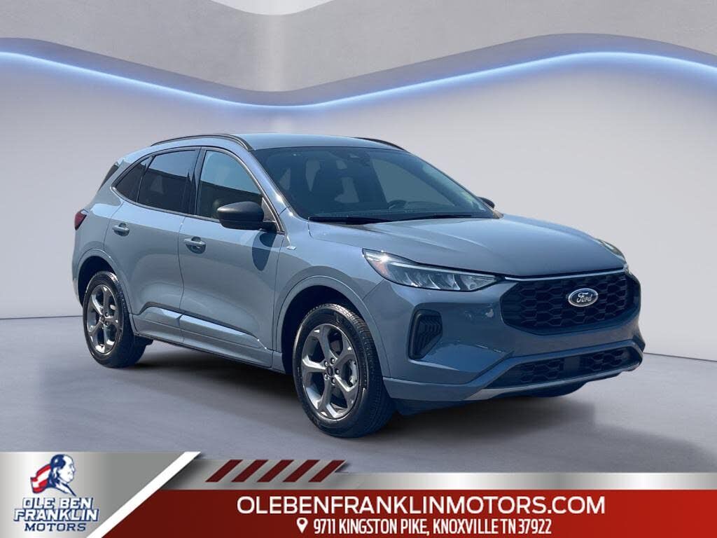 2024 FORD Escape