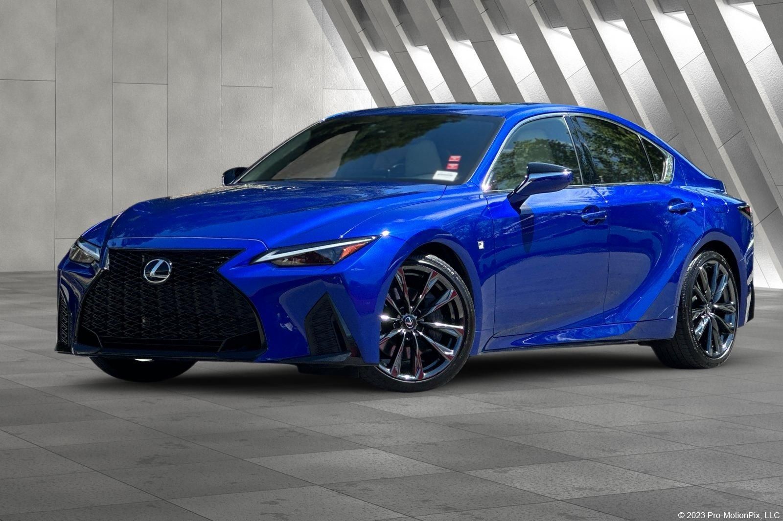 2022 LEXUS IS