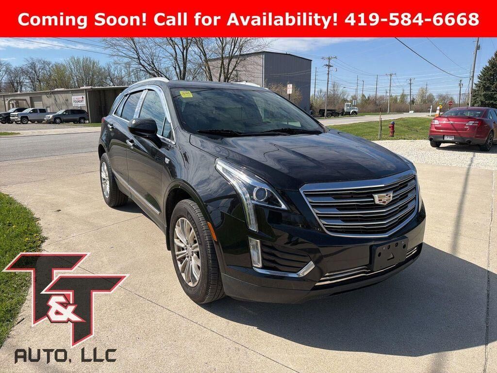 2017 CADILLAC XT5