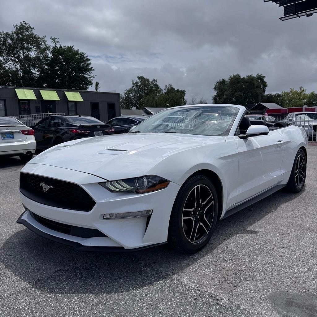 2020 FORD Mustang