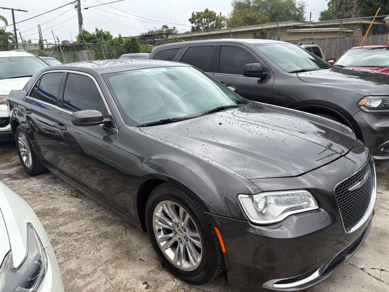 2017 CHRYSLER 300