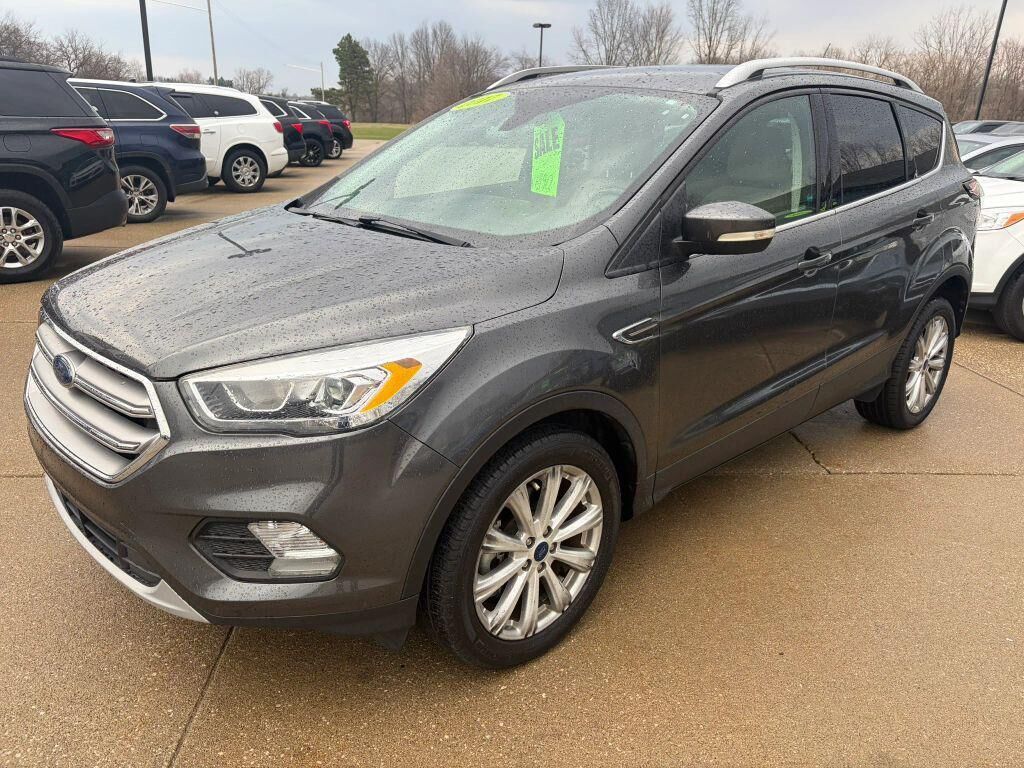 2017 FORD Escape