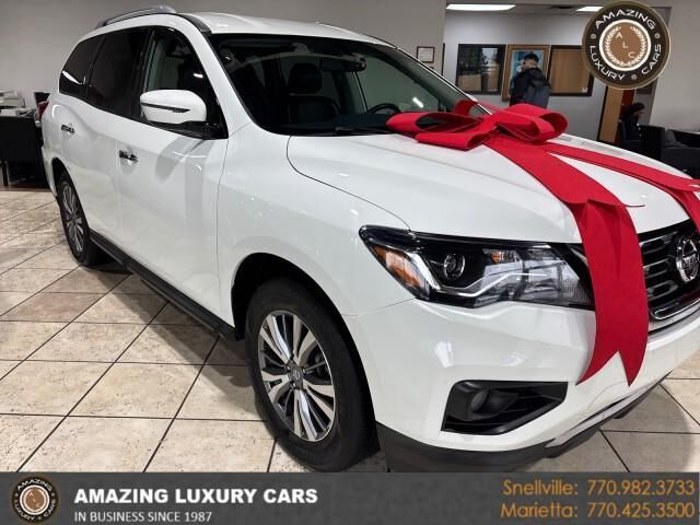 2020 NISSAN Pathfinder