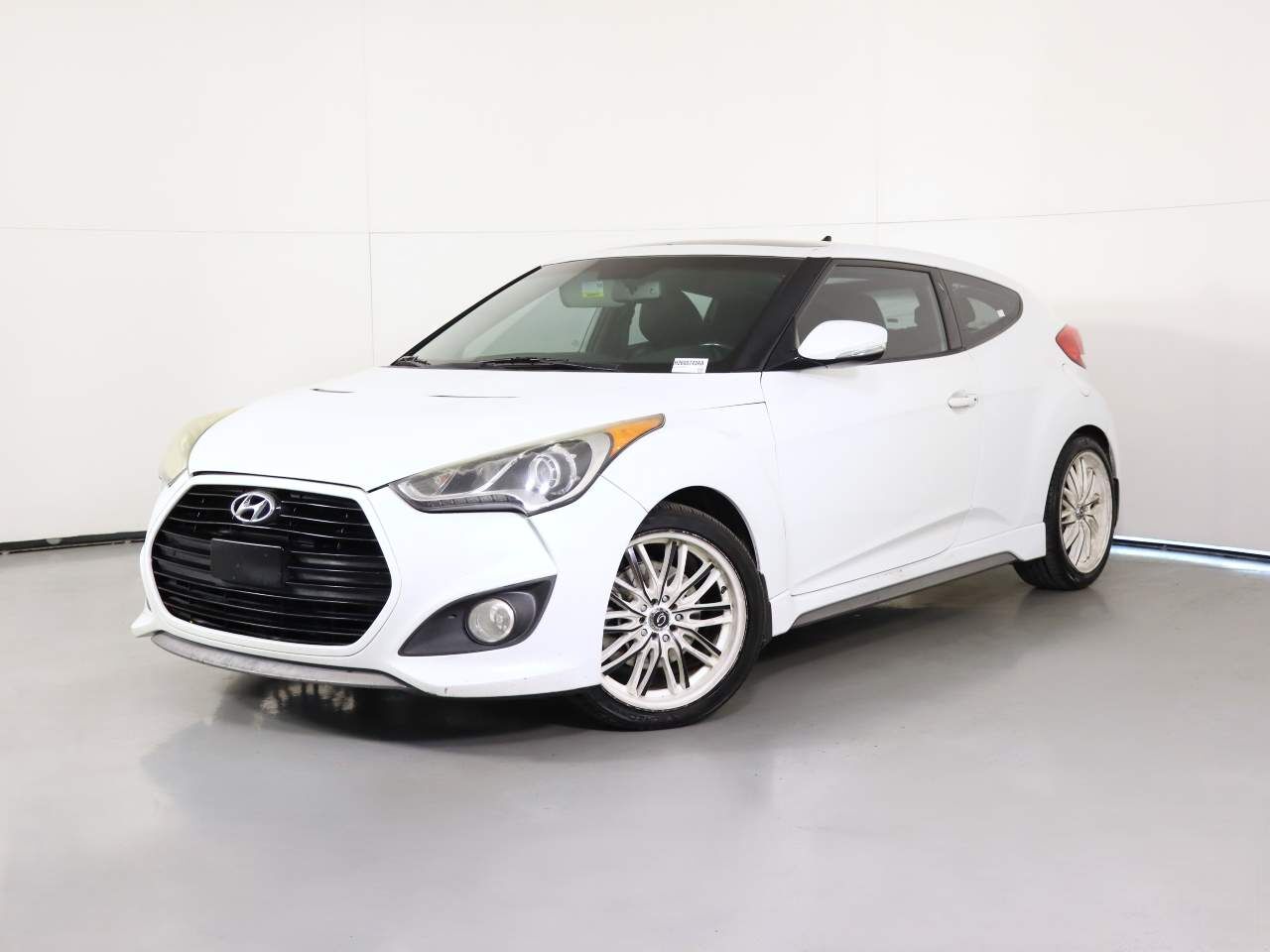 2014 HYUNDAI Veloster
