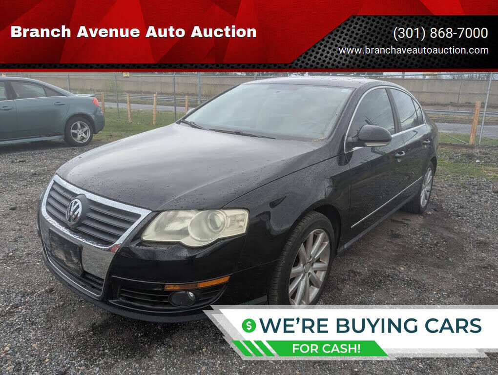 2010 VOLKSWAGEN Passat