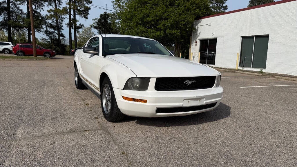 2005 FORD Mustang