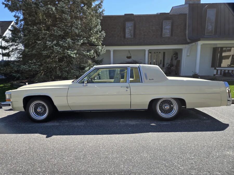1984 CADILLAC Deville