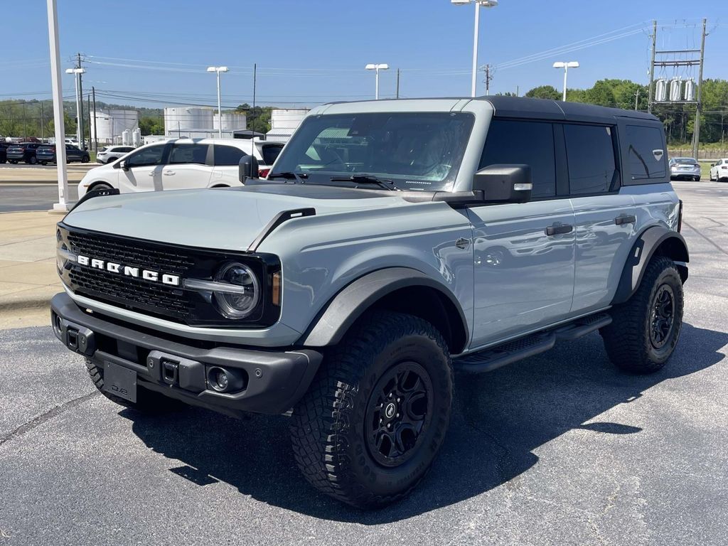 2023 FORD Bronco