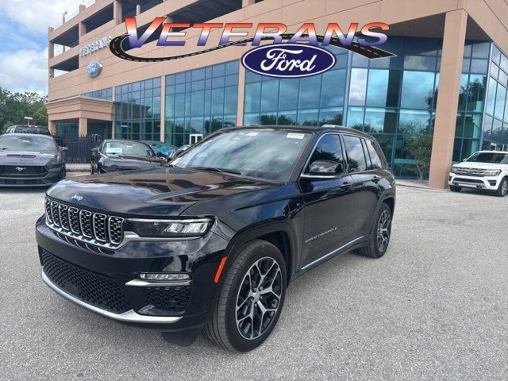 2022 JEEP Grand Cherokee