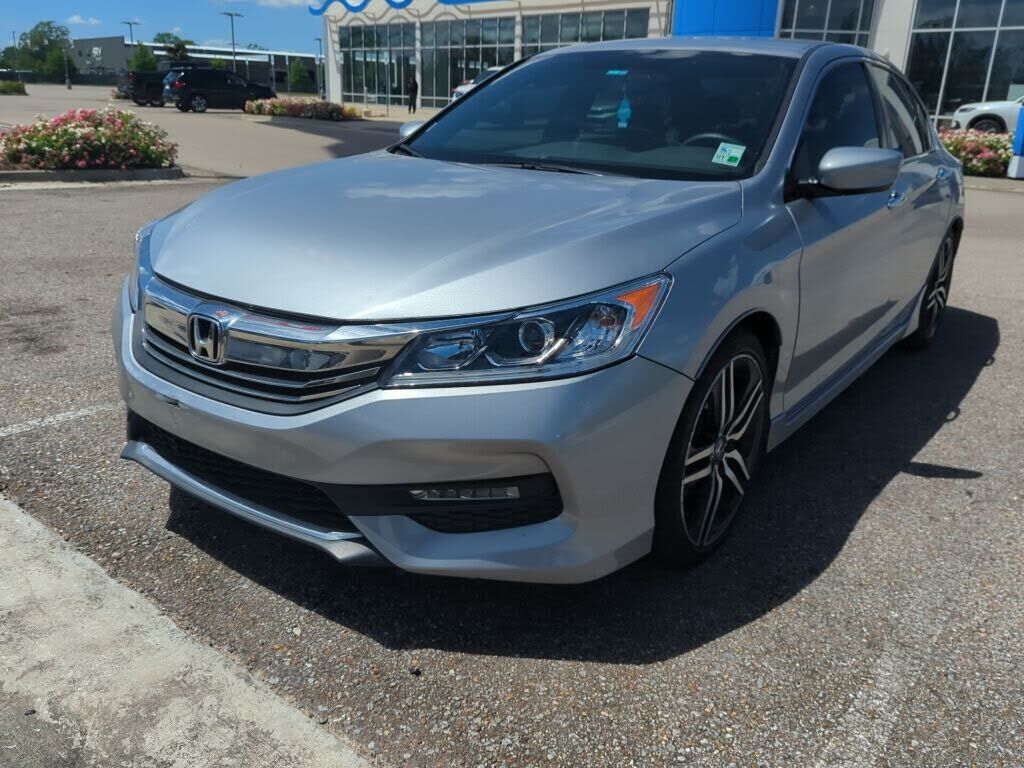 2017 HONDA Accord