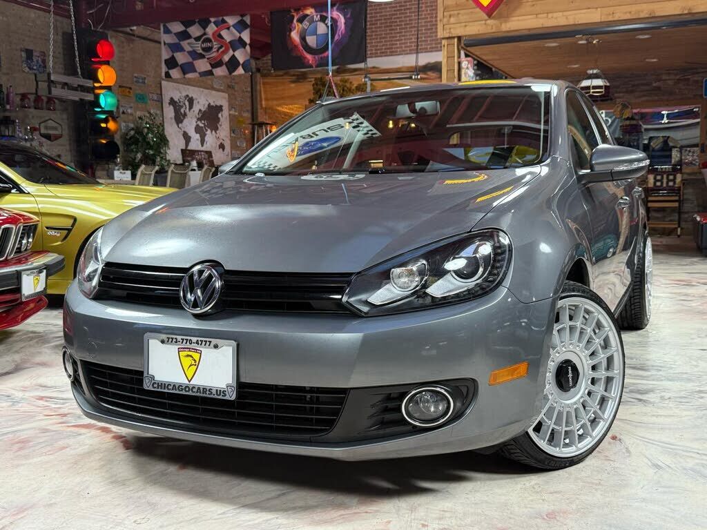 2012 VOLKSWAGEN Golf