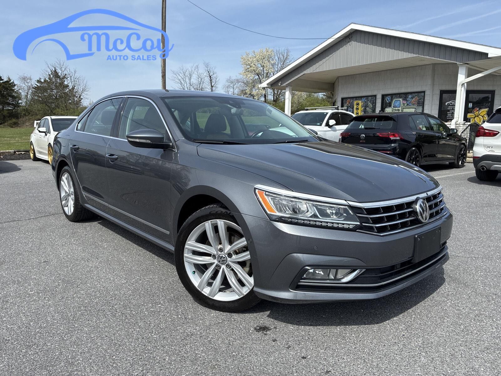 2018 VOLKSWAGEN Passat