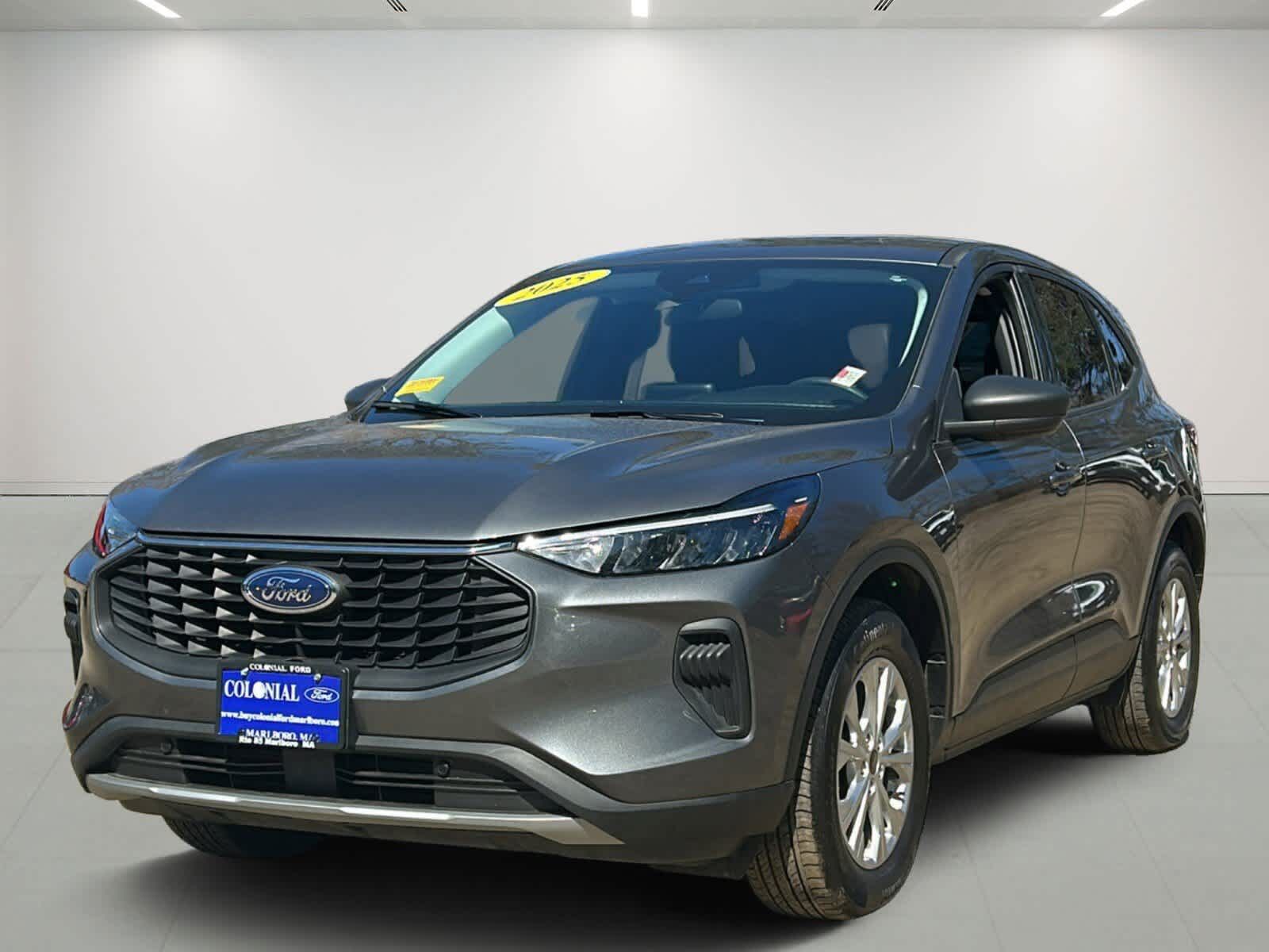 2025 FORD Escape