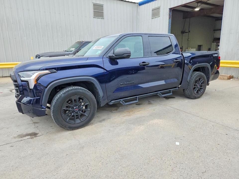 2022 TOYOTA Tundra
