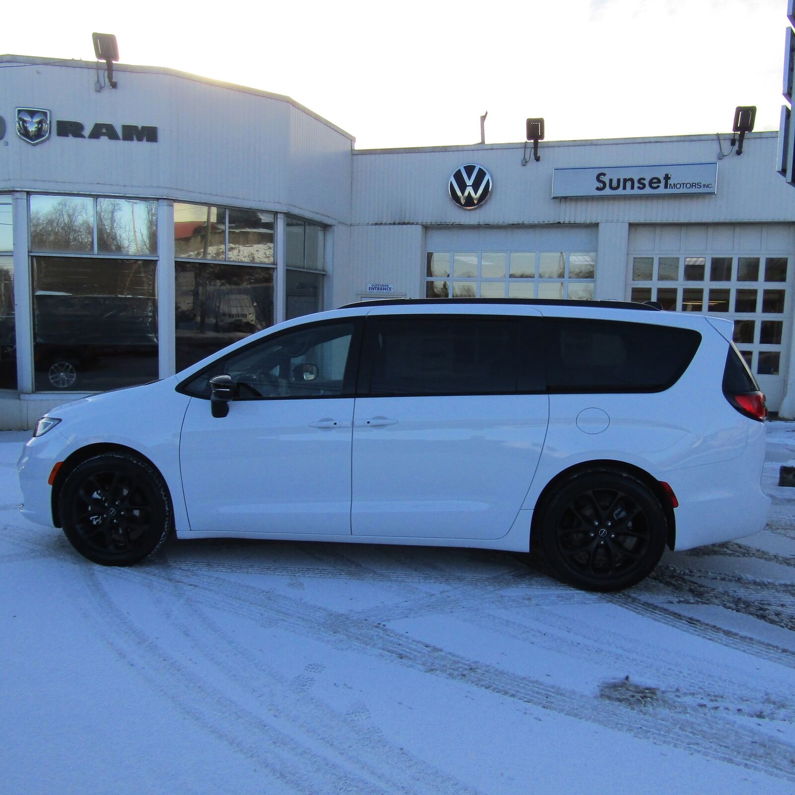 2026 CHRYSLER Pacifica