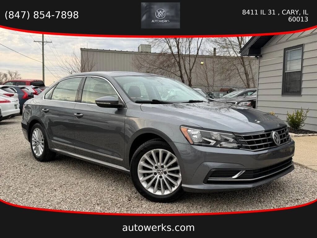 2016 VOLKSWAGEN Passat