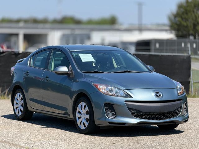 2012 MAZDA Mazda3