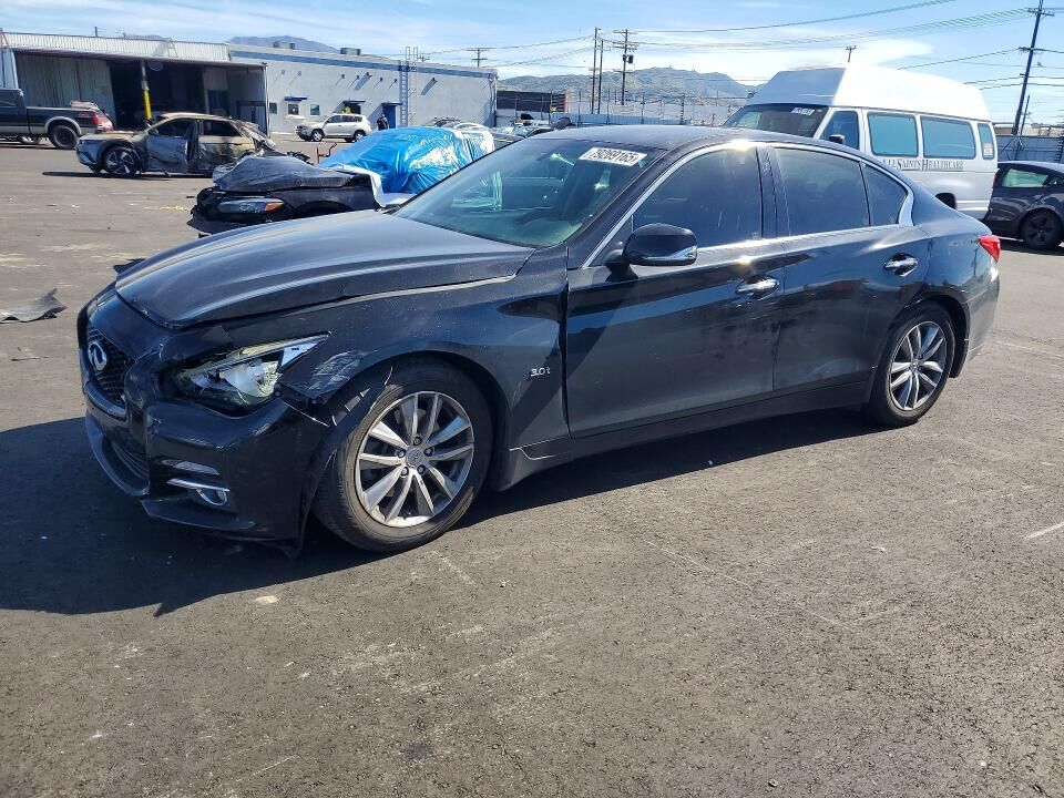 2016 INFINITI Q50