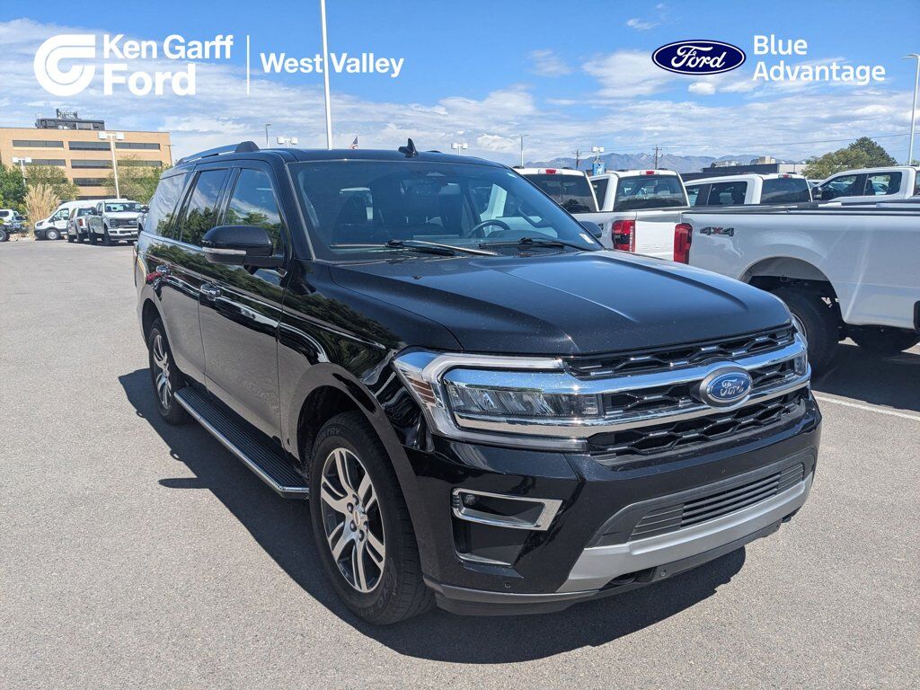 2023 FORD Expedition